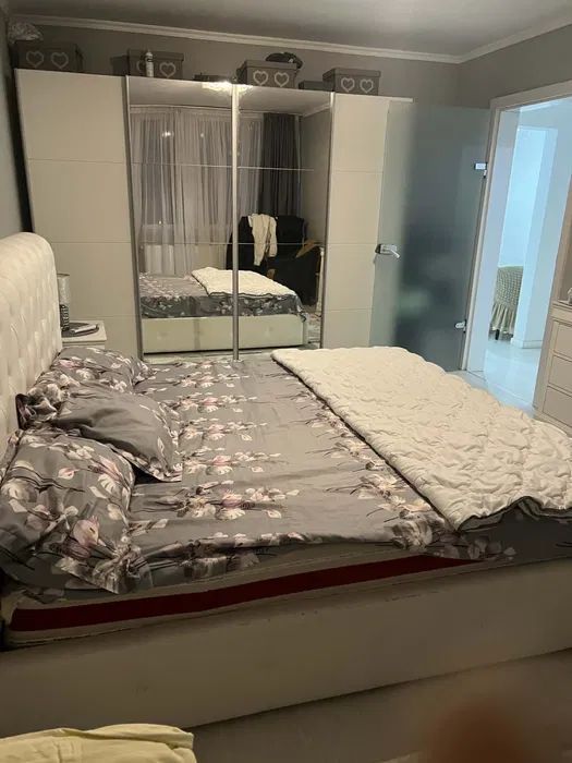 Apartament de vanzare 3 camere - Poză 2