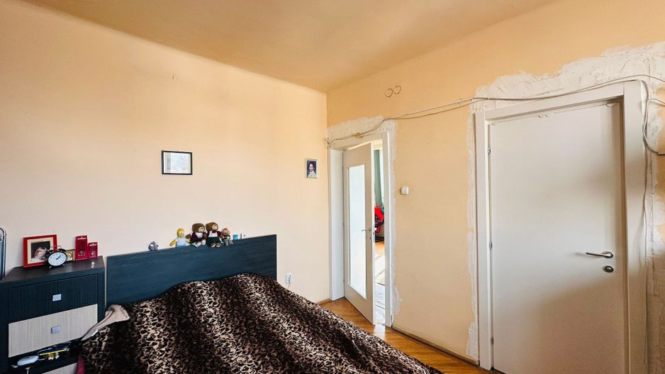 Apartament 4 camere - Dacia -  Strada Episcop Radu - Poză 10