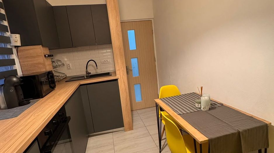 Apartament modern cu doua camere decomandat si loc de parcare, piata Progresul - Poză 10