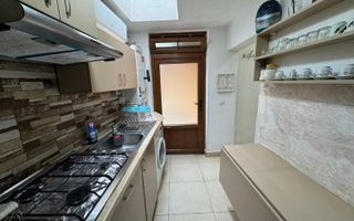 Apartament curte comuna zona Fabric - Poză 2