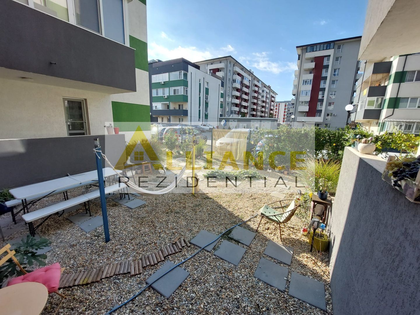APARTAMENT 2 CAMERE CU GRĂDINĂ - STRADA BIRUINȚEI, METROU BERCENI - Poză 2