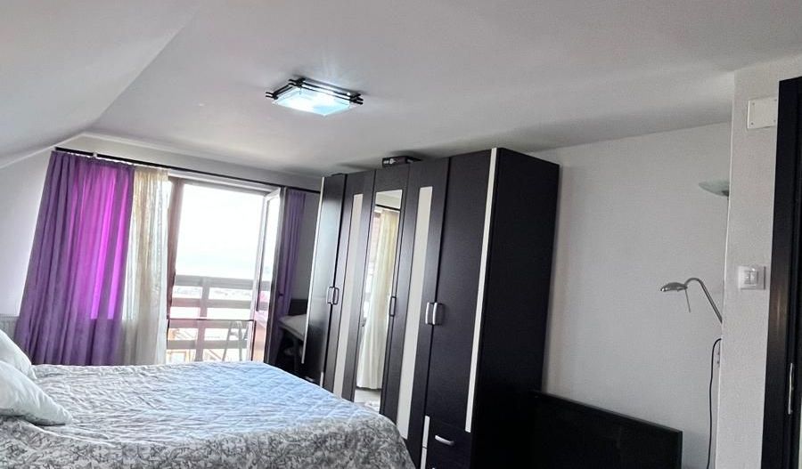 Casa de vanzare in Micesti pe 2 nivele si demisol cu garaj - Poză 2