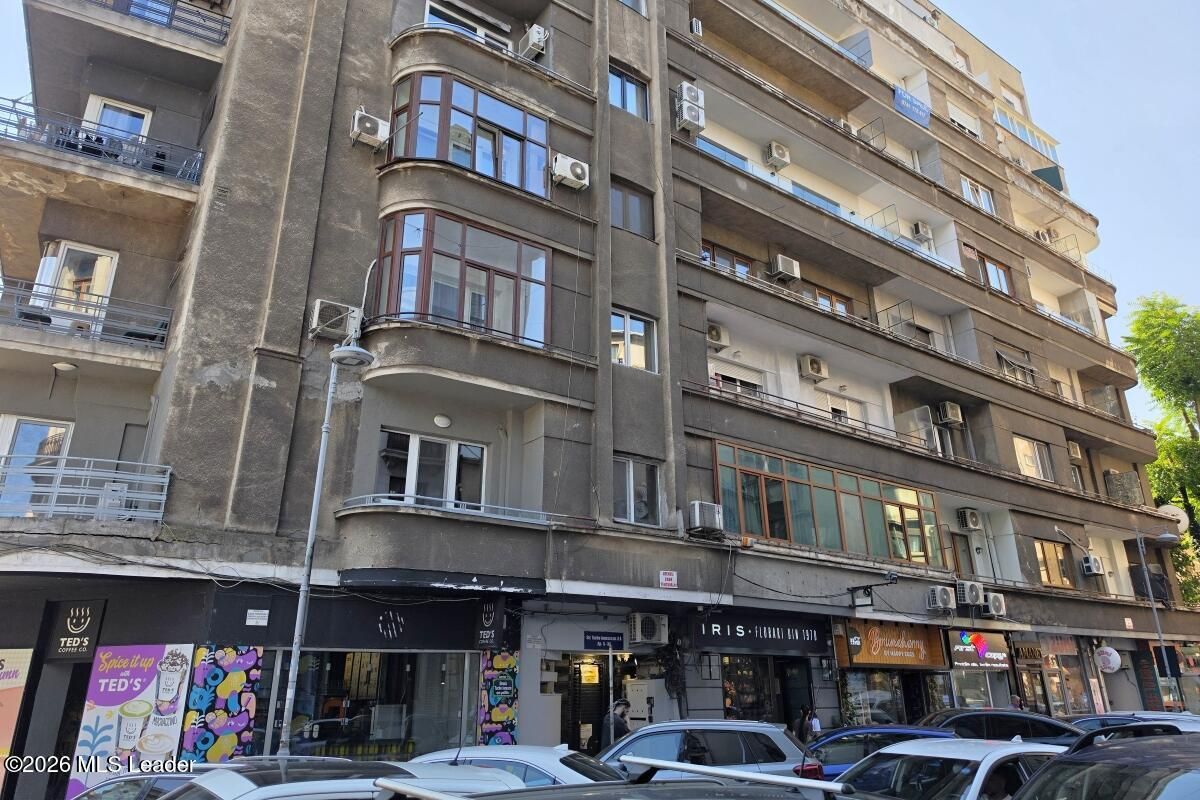 Piata Romana, 4 camere 138 MP total, Etaj 2/9, renovat - utilat, liber - Poză 61