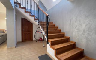 Casa de vanzare la 13 km de Onesti - Poză 14