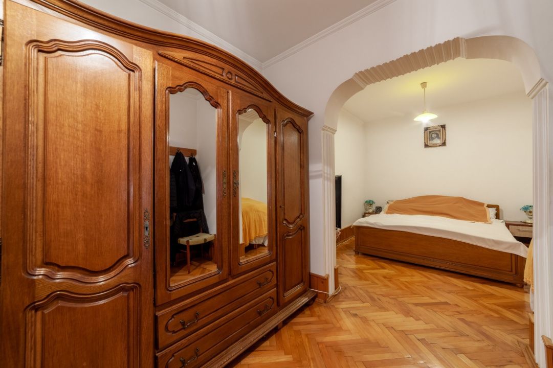 Casa Centrala Pitesti - Exercitiu, Strada Traian - Poză 5