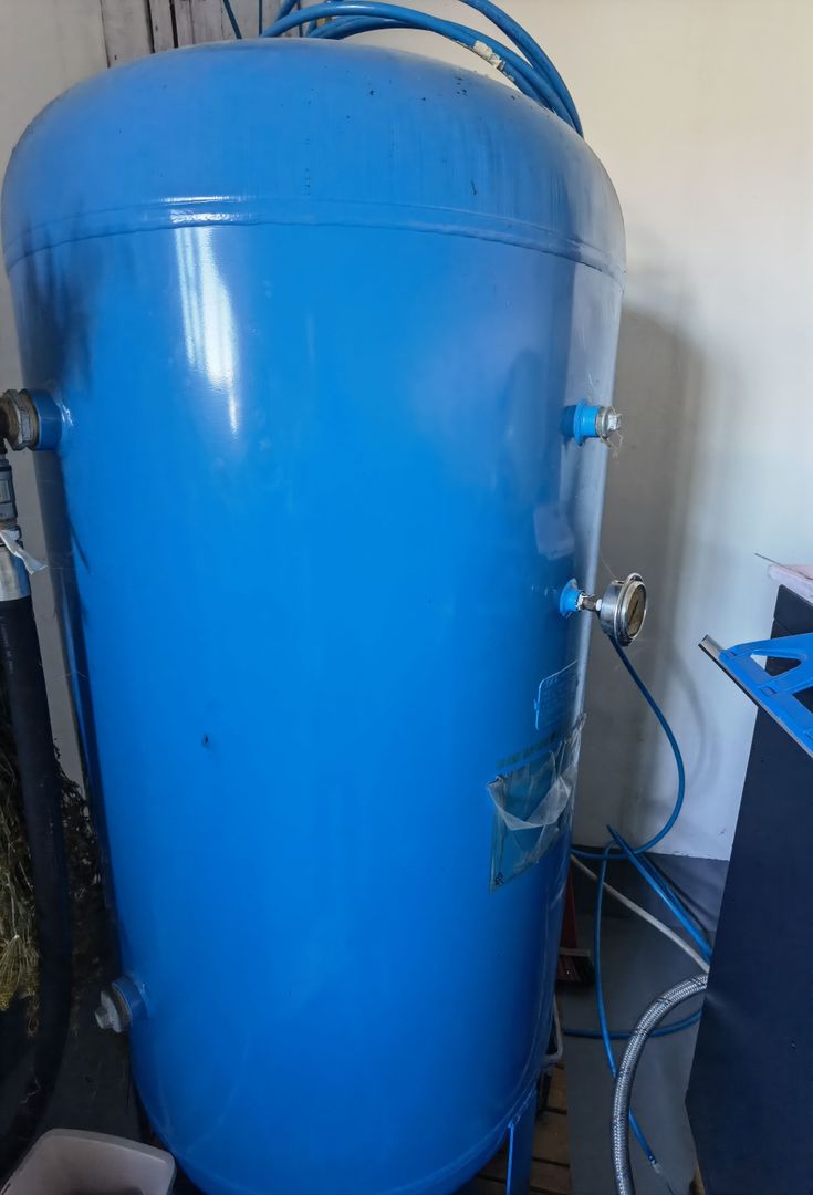 Proprietate industriala  la 35 km de TM - Poză 25