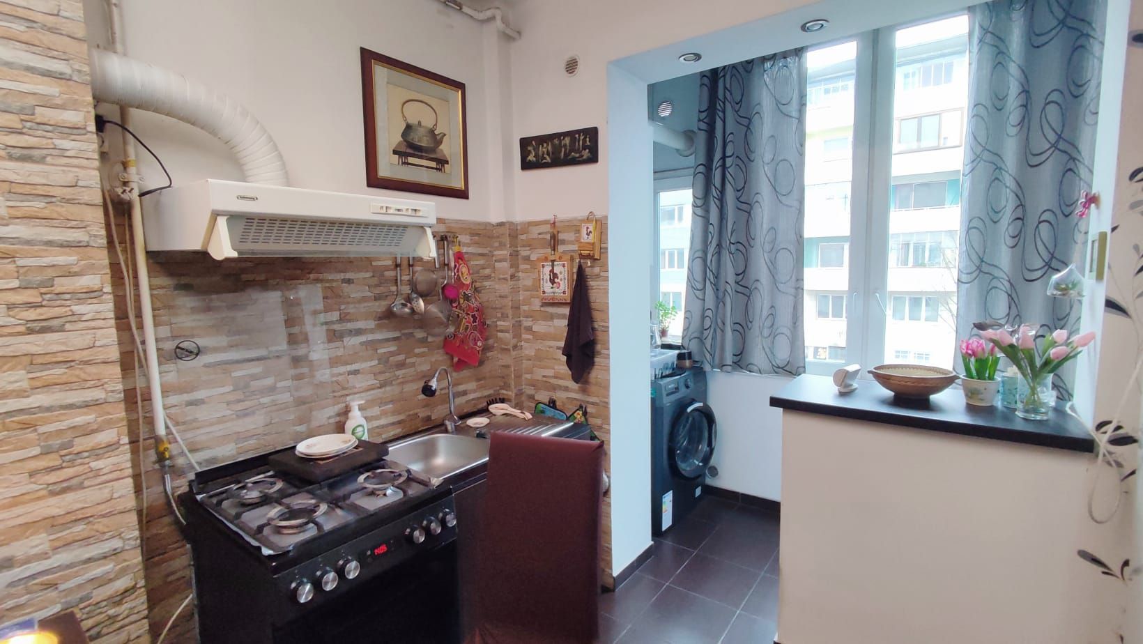 3 camere Etaj 1 in  Piata Mihai Viteazu - Poză 6