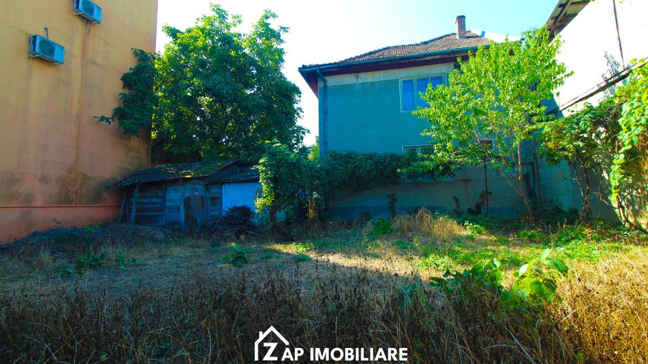 Cartierul 7 Noiembrie - Casă P+E Solidă - Singu - Poză 18
