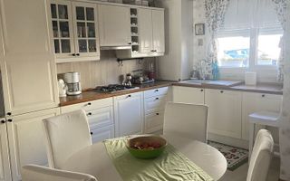 VANZARE VILA COSMOPOLIS | 85 MP UTILI | TERASA ACOPERITA | 2 LOCURI PARCARE | - Poză 1