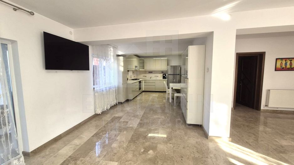 Casa de inchiriat Bulevard Romanesti P+1 565mp locuinta sau birouri - Poză 3