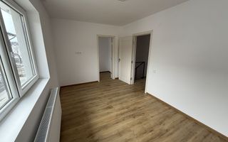 🏡 Case tip triplex de vânzare | 110 mp | Garaj | 126.000 € - Poză 4