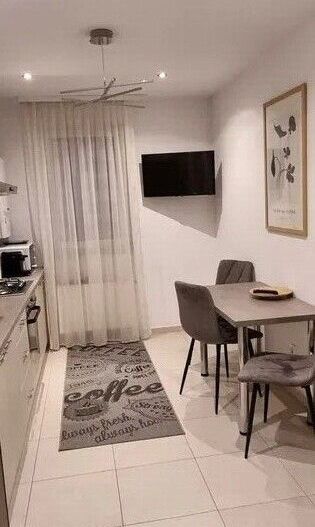 Apartament 2 camere, Complex Urban- Coresi Mall , 169000Euro - Poză 8