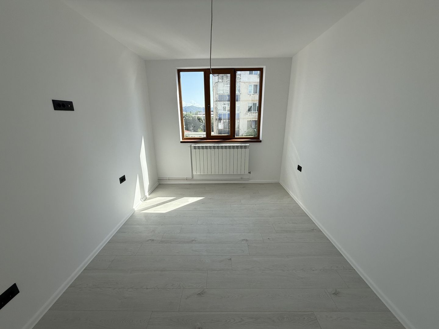 Apartament 3 camere renovat ca la carte zona OMV Campina - Poză 6