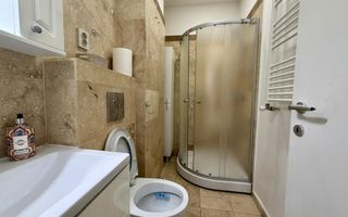 De închiriat garsonieră spatioasă - Poză 5