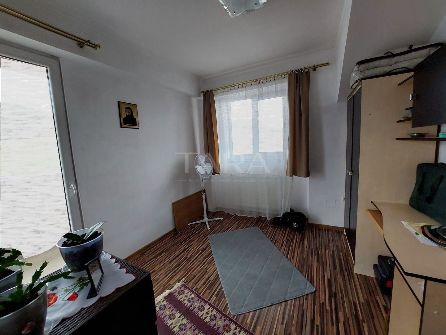 Apartament decomandat cu 3 camere în Florești - Zona Florilor - Poză 4