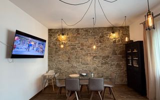 Casa de inchiriat - Centrul Vechi, 2 camere + terasa - Poză 9