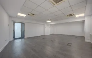 PLOIESTI -ultracentral | Spatii comerciale de inchiriat de la 21mp - Poză 12