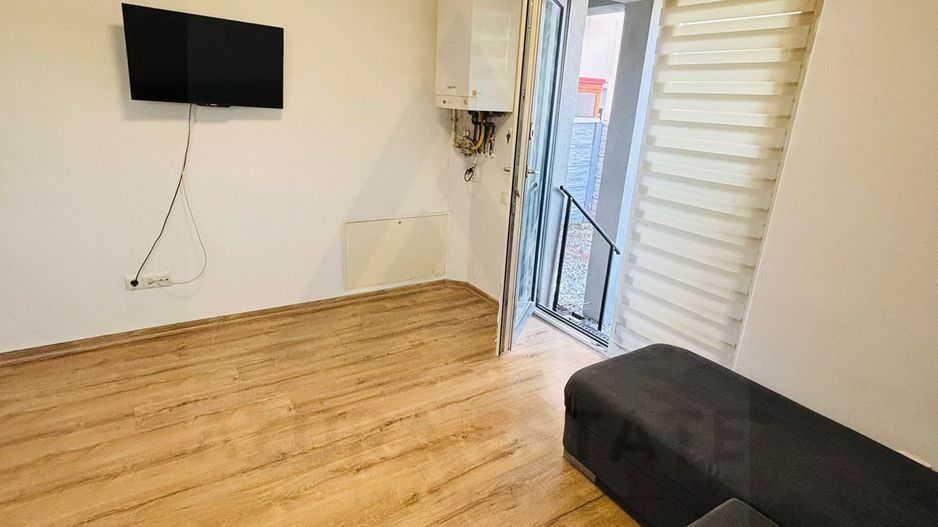 Apartament 3 camere 55 mp utili si curte 40 mp cartierul Arhitectilor - Poză 3