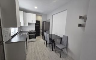 Apartament de 3 camere nou, curte proprie, parcare, zona Fac De Litere - Poză 2