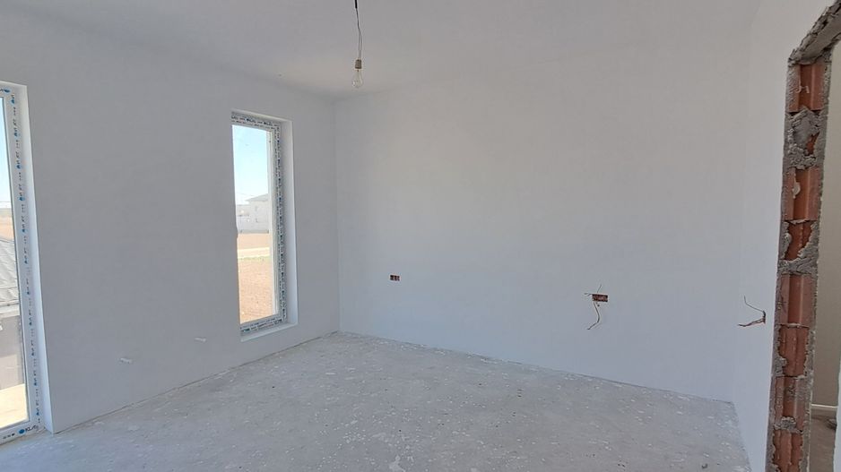 Casa / Vila individuala Dragomiresti Deal, cu utilitati, statii STB - Poză 8