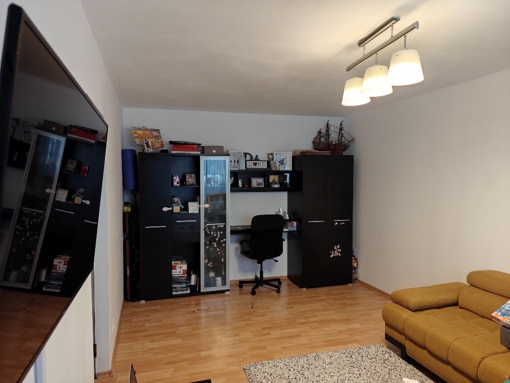 Vanzare apartament 2 camere Titan, bloc 1978, 5 min. metrou 1 Decembrie 1918 - Poză 1