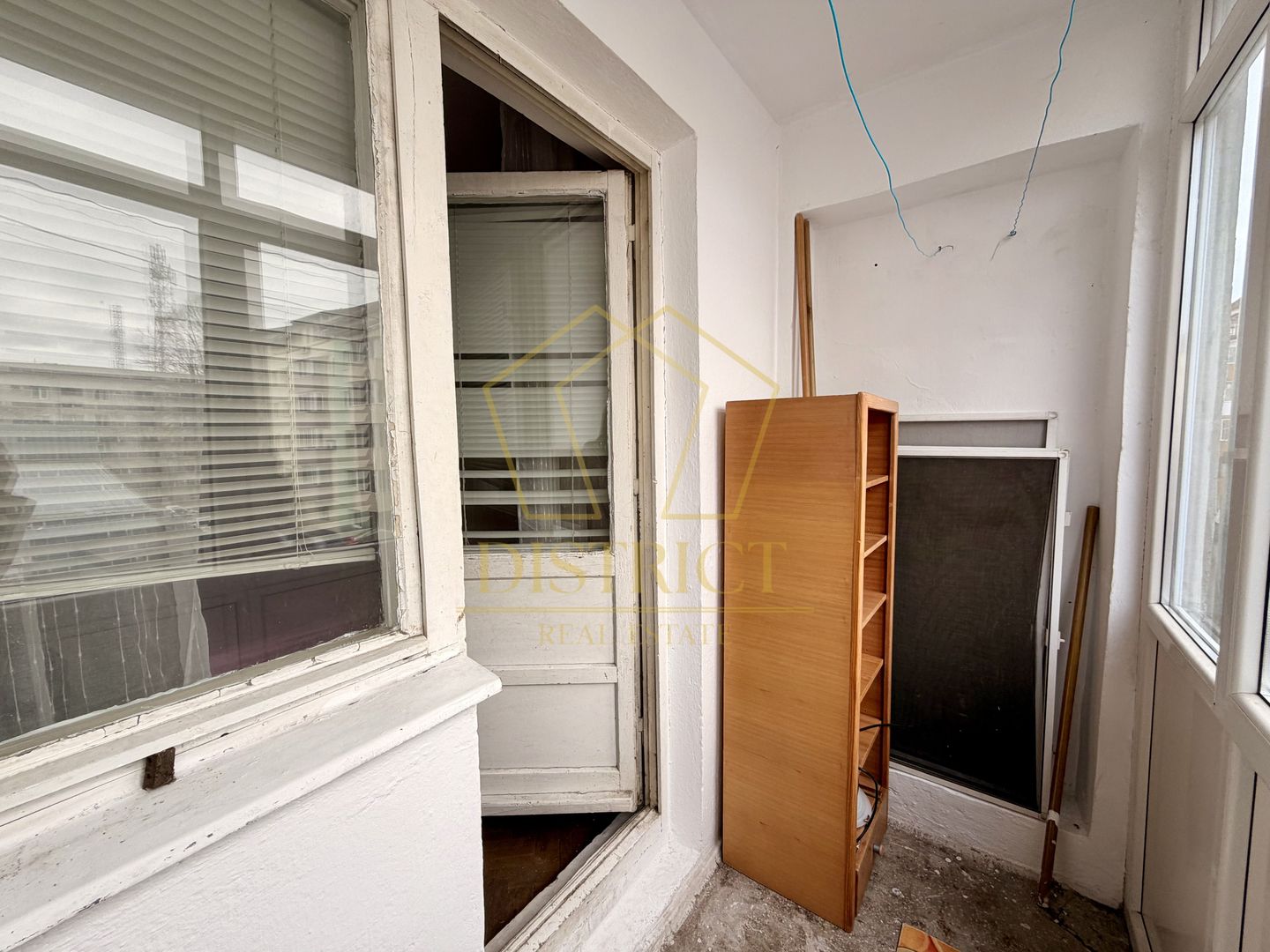 Apartament semidecomandat cu 3 camere | Etaj 2 | Girocului - Poză 10