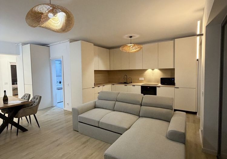 Prima inchiriere 3 camere Prima Vista + loc subteran inclus - Poză 3