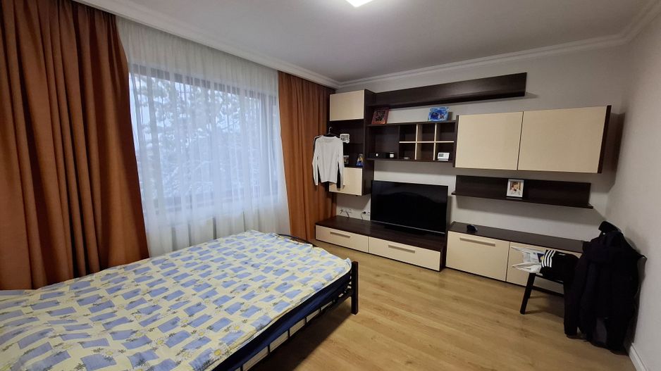 Casa P+1E+M, cu 5 camere, Cocosesti - Poză 15