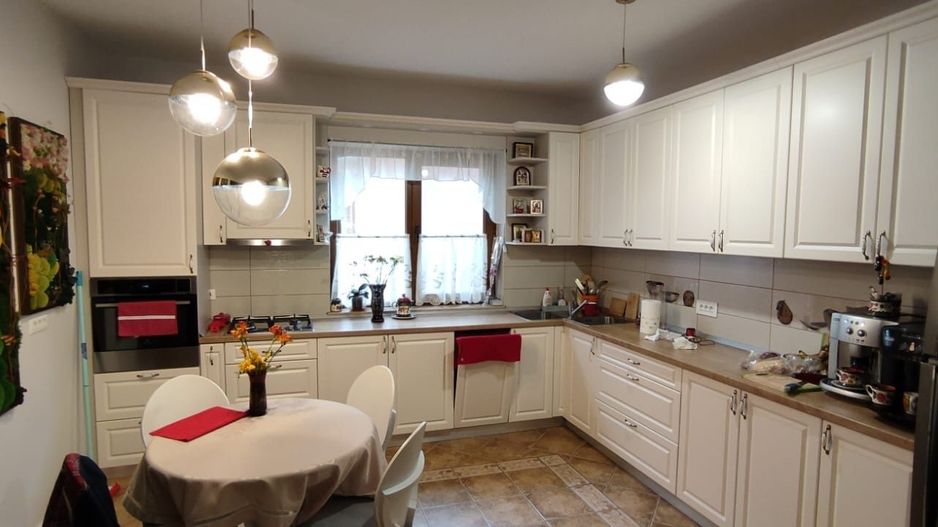 Vind casa in Iași, cartier Tatarasi constructie 2010. - Poză 5