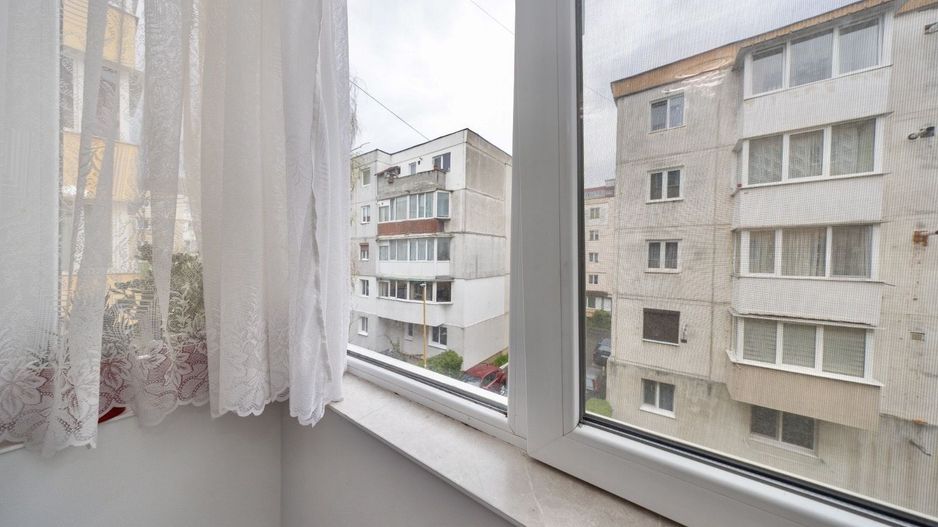 Apartament modern cu 2 camere, Noua, Etaj intermediar - Gata de locuit - Poză 16