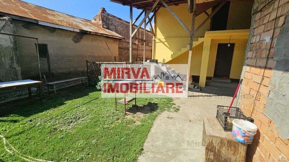 Vanzare vila 6 camere + spatiu comercial, mobilata si utilata, in Blejoi - Poză 68