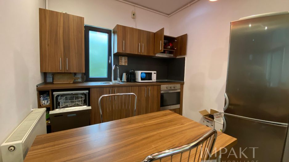 Apartament de inchiriat cu 2 camere, zona Centrala! - Poză 4