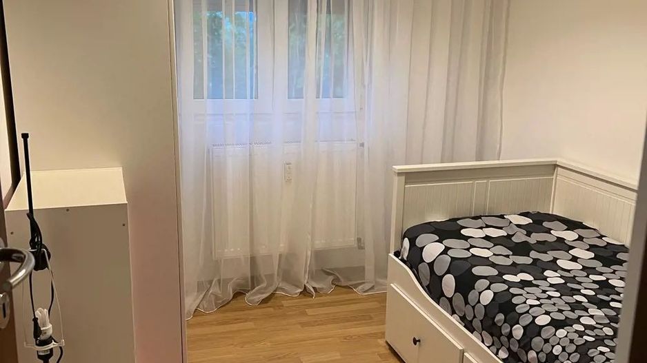 Apartament 3 camere Berceni / Straja + Loc Parcare - Poză 6
