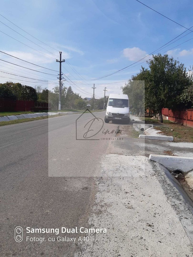 Teren 2700 mp comuna Ciocanesti, sat Urziceanca - Poză 2