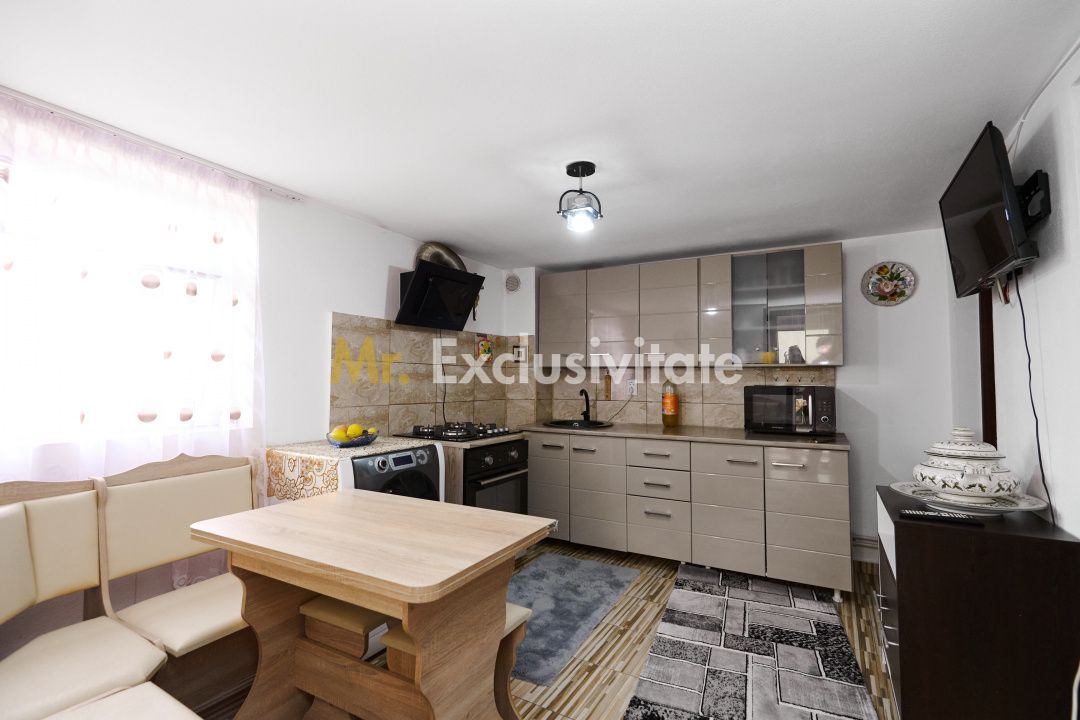 Casa  + anexa în Com.  Petresti, Sat Gherghesti - Dambovița - Poză 10