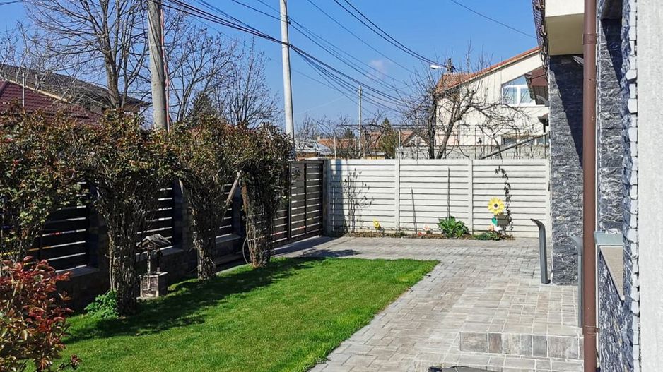 Descoperă Eleganța și Rafinamentul: Vila de Vis pe un lot generos - Poză 31