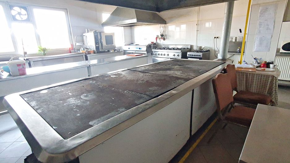 Afacere/Restaurant -Salon evenimente capacitate 600 persoane - Poză 17