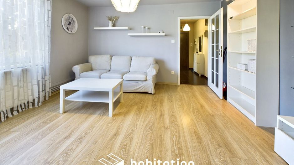 Tur virtual- 2 camere, primitor si luminos, cu garaj, in zona Centrala - Poză 4