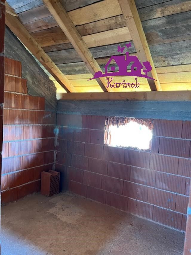 Casa in localitatea Osorhei - Poză 13