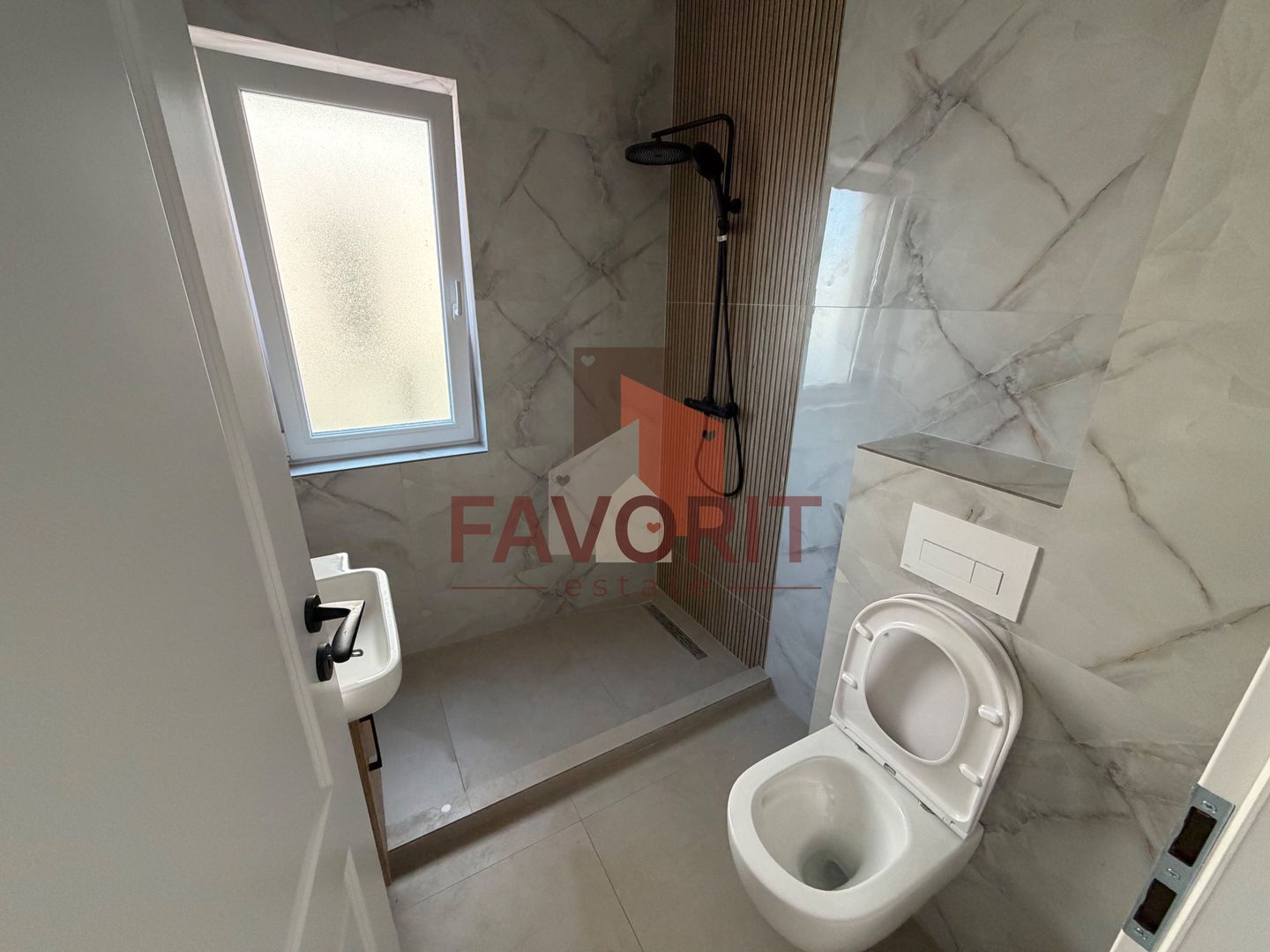 Comision 0%. Toate utilitatile. Strada asfaltata. Disponibil imediat. - Poză 13