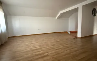 CASĂ PREMIUM DE VÂNZARE ÎN URIȘOR – SPAȚIU GENEROS, CONFORT ȘI ELEGANȚĂ! - Poză 15