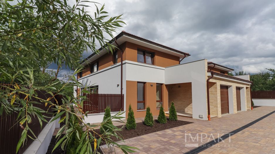 Case cuplate 5 camere si teren de 700 m2 in Feleacu - Poză 2