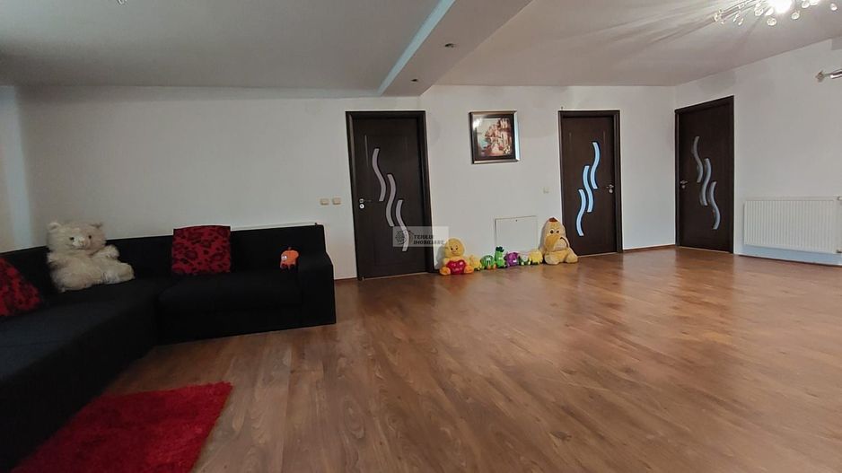 Casa/vila de vanzare in Garoafa /Vrancea - Poză 13