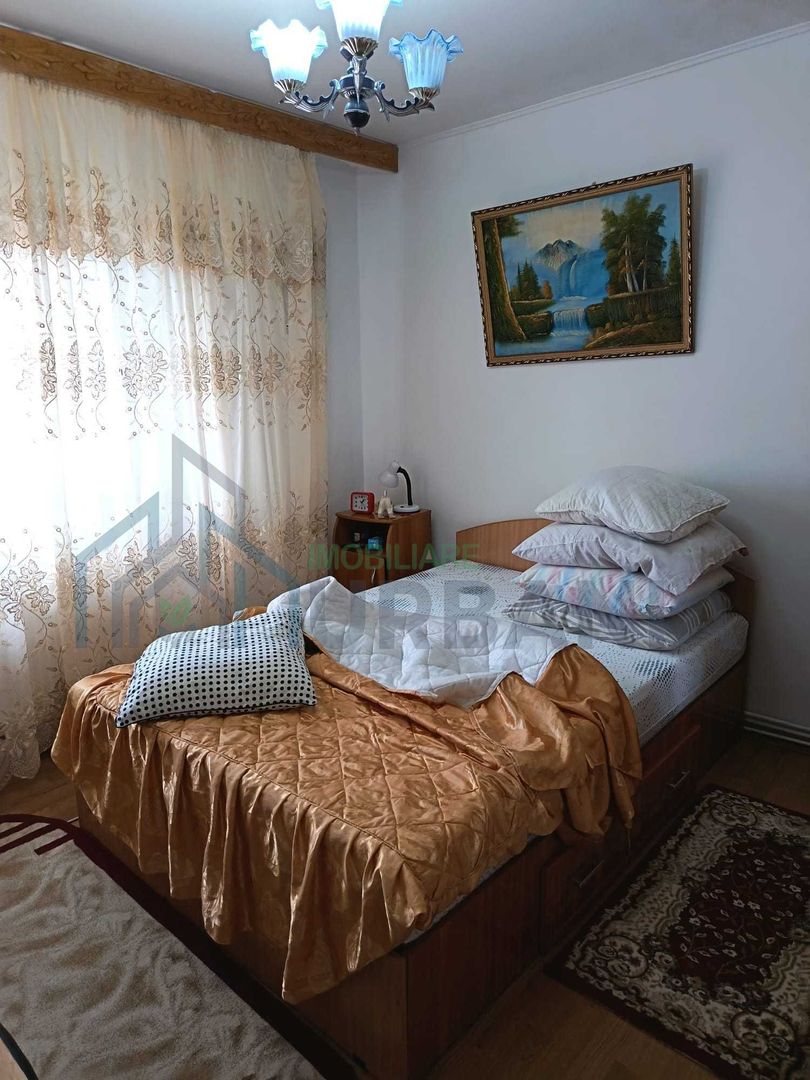 OCAZIE!Vand apart 2 camere D,50mpla Parter CU GRADINA in Galata ap de LIDL - Poză 3