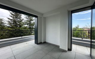 Penthouse superb -  vedere către pădure - Poză 1