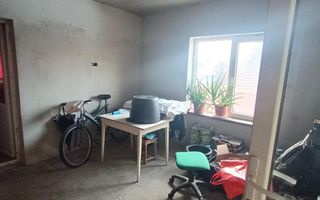 OPORTUNITATE INVESTITIE! Casa cu 2 apartamente- Zona Eroilor - Poză 6