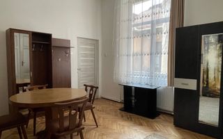 Apartament la casa cu 2 camere | Centrala pe gaz | Oradea - Poză 1