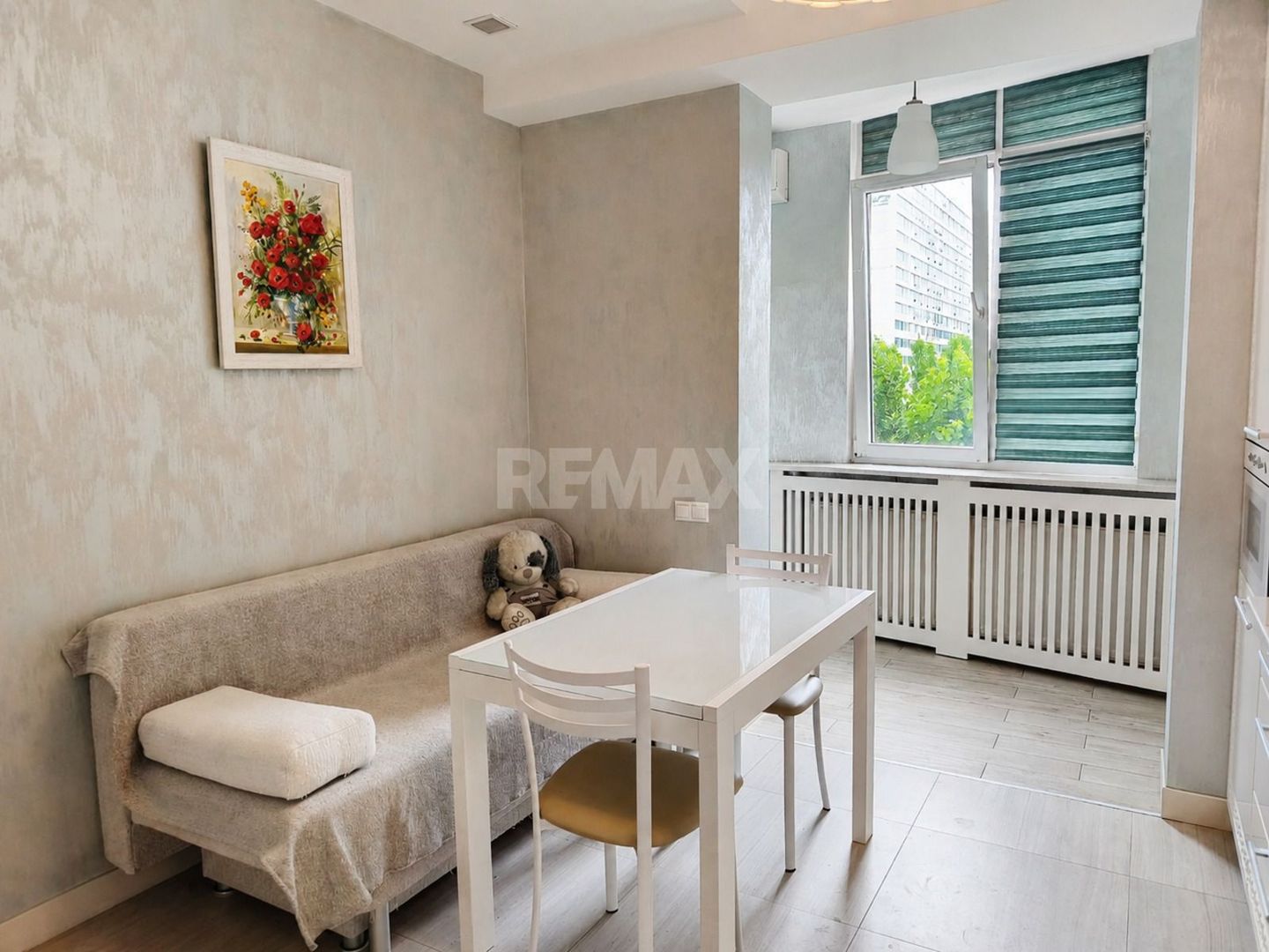 Apartament cu 1 cameră de închiriat pe str. Nicolae Testemițanu – 52 m - Poză 4