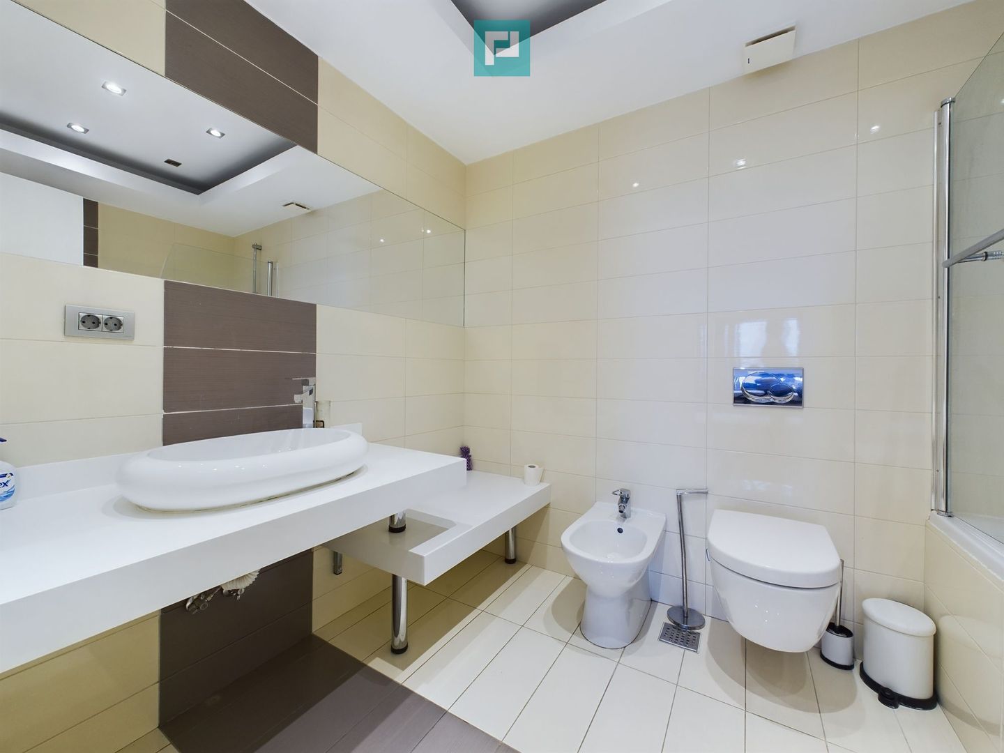 Apartament cu două camere pe Șoseaua Nordului - Poză 6