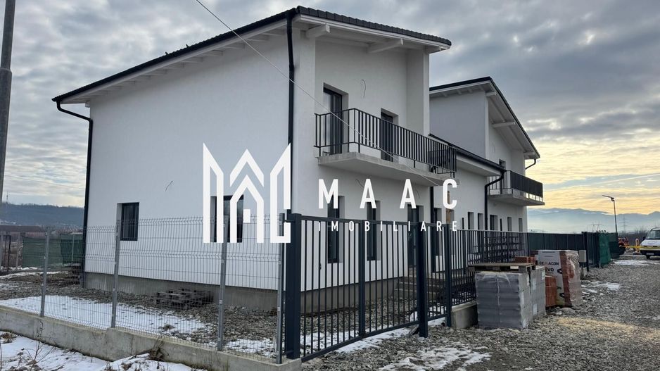 Duplex | 147 MPU | Curte 191 MP | Șelimbăr-Mohu | Central - Poză 1